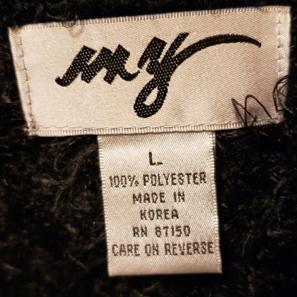 Skirt and top - Picture 6 of 6